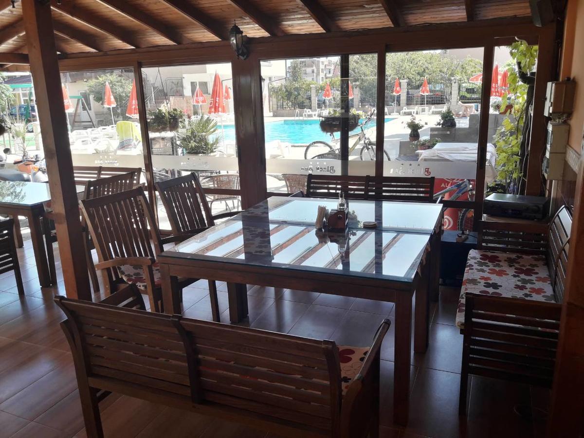 Hotel Black Sea - Breakfast, Pool & Free Parking 奥布佐尔 外观 照片